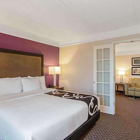 La Quinta Inn & Suites By Wyndham Панама Сити Екстериор снимка