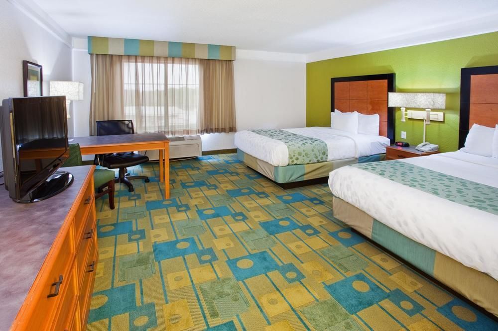 La Quinta Inn & Suites By Wyndham Панама Сити Екстериор снимка